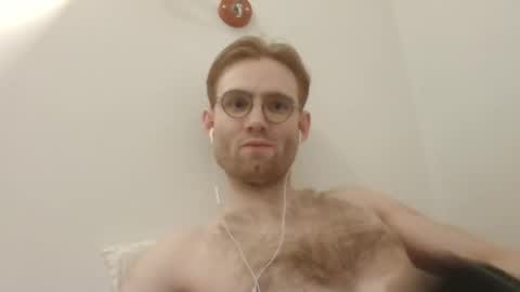 Snapshot of molliter chatting on 03/10/25, 11:38 molliter online show from 03/10/25, 11:38