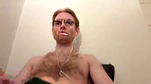 Snapshot of molliter chatting on 09/21/25, 09:49 molliter online show from 09/21/25, 09:49