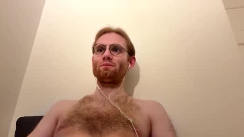 Snapshot of molliter chatting on 09/28/25, 12:05 molliter online show from 09/28/25, 12:05