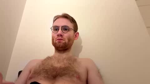 Snapshot of molliter chatting on 02/08/26, 02:04 molliter online show from 02/08/26, 02:04