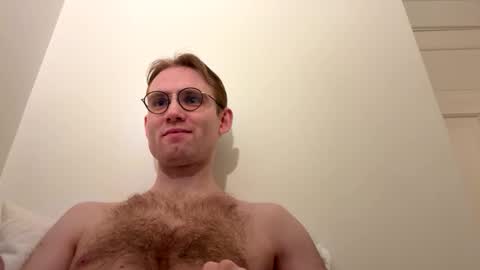 Snapshot of molliter chatting on 02/19/26, 10:50 molliter online show from 02/19/26, 10:50