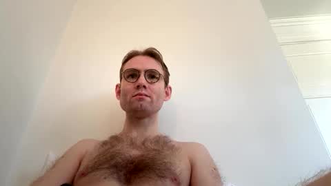 Snapshot of molliter chatting on 02/20/26, 01:33 molliter online show from 02/20/26, 01:33