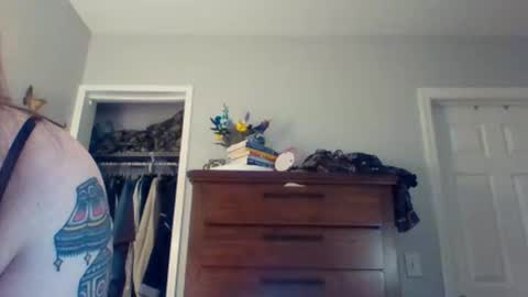 mollsballs123 online show from 11/21/25, 07:51