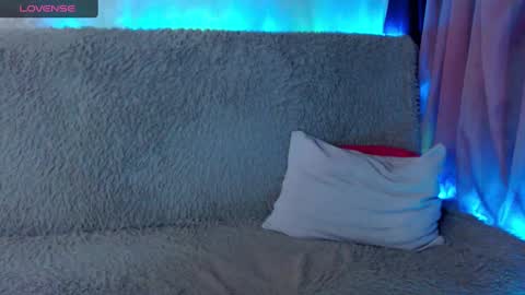 Molly1sex online show from 01/18/25, 09:13