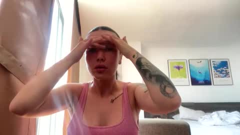 Molly online show from 04/08/26, 02:44