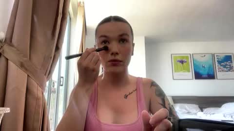 Molly online show from 04/09/26, 04:56