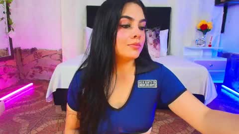 Snapshot of molly_bick chatting on 05/06/26, 02:55 Molly Bick online show from 05/06/26, 02:55