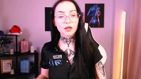 Snapshot of molly_kisss chatting on 01/07/26, 04:15 molly_kisss online show from 01/07/26, 04:15