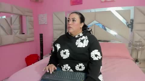 molly_madisson0 online show from 03/04/26, 12:33