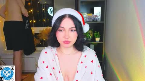 molly_millerr online show from 12/13/25, 07:42