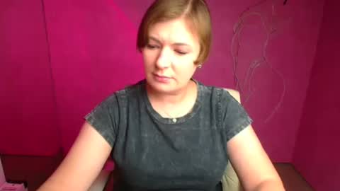 Molly online show from 10/13/25, 11:43
