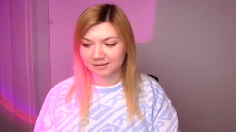 Molly online show from 01/07/25, 12:20