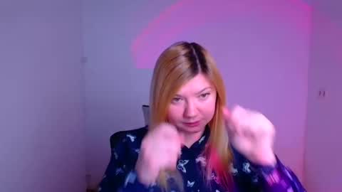 Molly online show from 02/01/25, 06:21