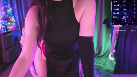 Molly online show from 12/20/25, 01:18