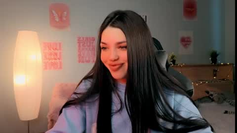 Molly online show from 03/28/26, 05:29