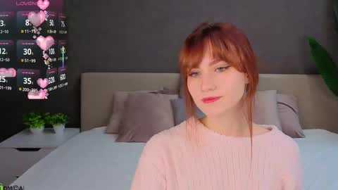 Molly online show from 10/10/25, 12:42