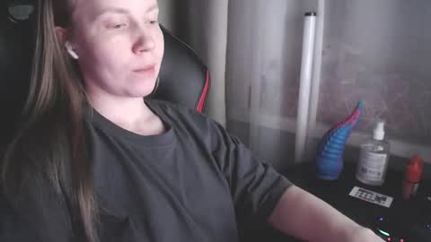 I have new photos come and see with love Molly online show from 02/13/26, 08:38