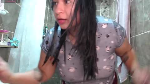 Molly online show from 11/05/25, 06:46