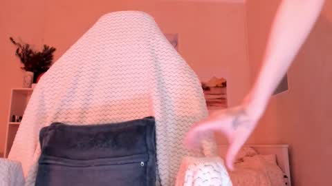 Molly online show from 02/24/26, 03:37