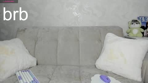 Snapshot of molly_sweetbaby chatting on 12/04/24, 10:19 Ill tell you when were private online show from 12/04/24, 10:19