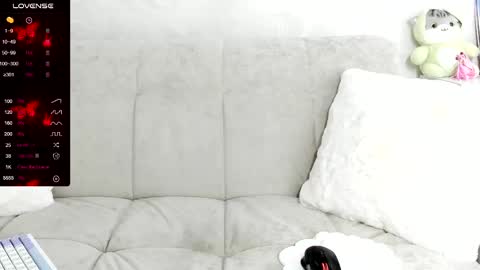 Snapshot of molly_sweetbaby chatting on 02/09/25, 11:36 Ill tell you when were private online show from 02/09/25, 11:36