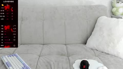 Snapshot of molly_sweetbaby chatting on 03/02/25, 03:05 Ill tell you when were private online show from 03/02/25, 03:05