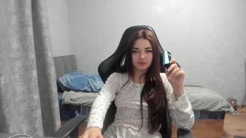 Molly online show from 03/01/26, 12:56