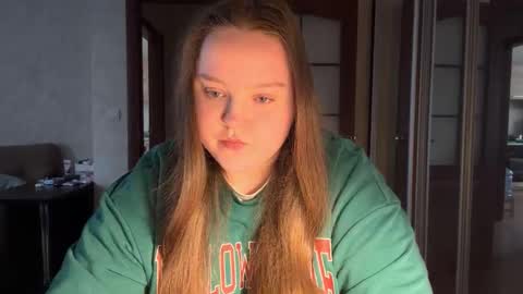 Alice online show from 04/23/26, 03:03