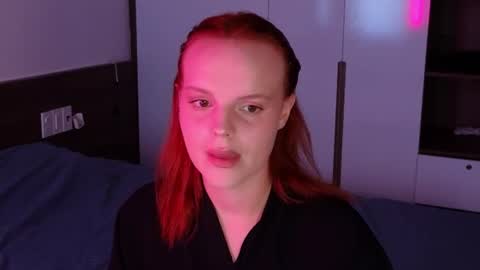 Snapshot of mollybossy chatting on 07/11/26, 01:19 Molly online show from 07/11/26, 01:19