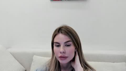 Snapshot of mollycem345 chatting on 03/12/26, 04:35 mollycem345 online show from 03/12/26, 04:35