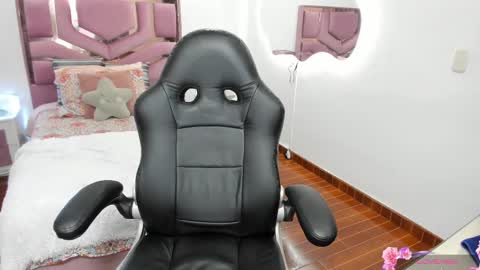 Molly  online show from 02/17/25, 06:26