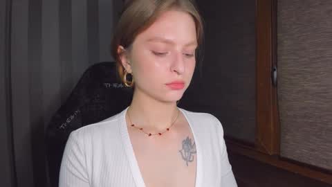 Taisha online show from 10/15/25, 05:24