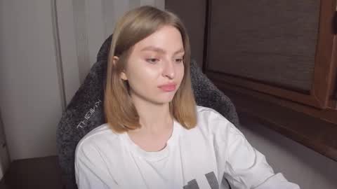 Taisha online show from 12/17/25, 03:34