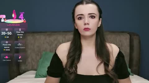 Molly online show from 11/05/25, 08:53