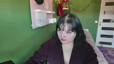 Molly online show from 03/11/26, 09:37