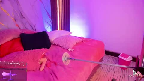 New girl Emily Valentina  Michelle online show from 10/19/25, 04:18