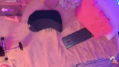 New girl Emily Valentina  Michelle online show from 11/16/25, 04:23