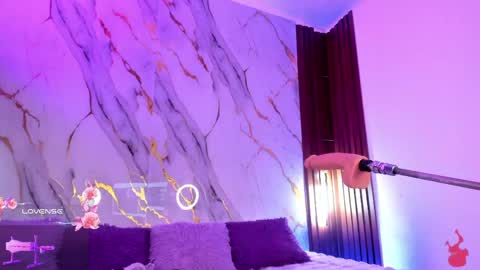 New girl Emily Valentina  Michelle online show from 04/21/26, 01:42