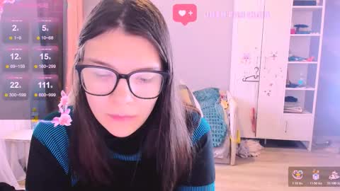  KIRA  online show from 11/06/25, 04:46