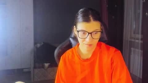  KIRA  online show from 02/25/26, 05:22