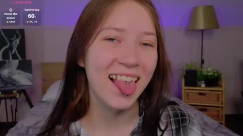 Molly online show from 03/01/26, 10:06