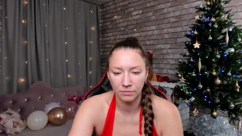 hi im Molly heregreat boobs big heart  warm pussy  online show from 01/09/26, 12:13