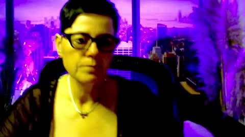 Snapshot of mollysun chatting on 06/15/26, 03:58 MollySun Nina Randmann online show from 06/15/26, 03:58