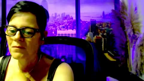Snapshot of mollysun chatting on 08/01/26, 05:23 MollySun Nina Randmann online show from 08/01/26, 05:23