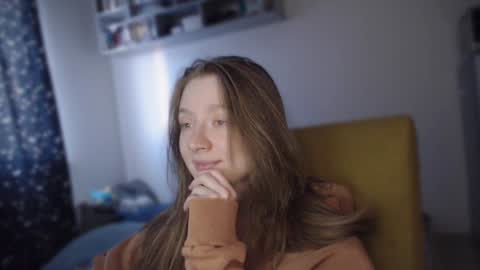 mollytucker online show from 01/12/25, 10:45