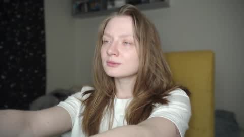 mollytucker online show from 01/30/25, 03:51