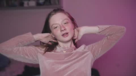 mollytucker online show from 02/14/25, 03:36