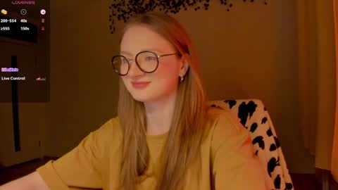 Snapshot of mollytucker chatting on 04/01/26, 04:26 mollytucker online show from 04/01/26, 04:26