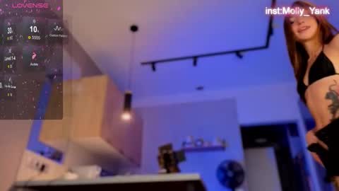 Molly online show from 09/12/25, 10:48