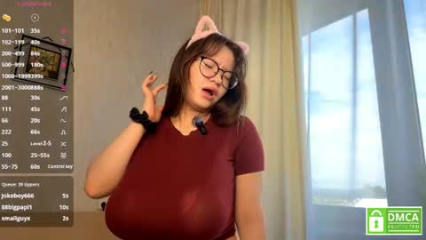 Snapshot of moltenpeach chatting on 07/10/26, 03:11 Hermina online show from 07/10/26, 03:11